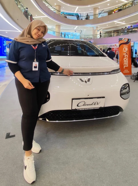 auliya-marketing-executive-wuling-surabaya